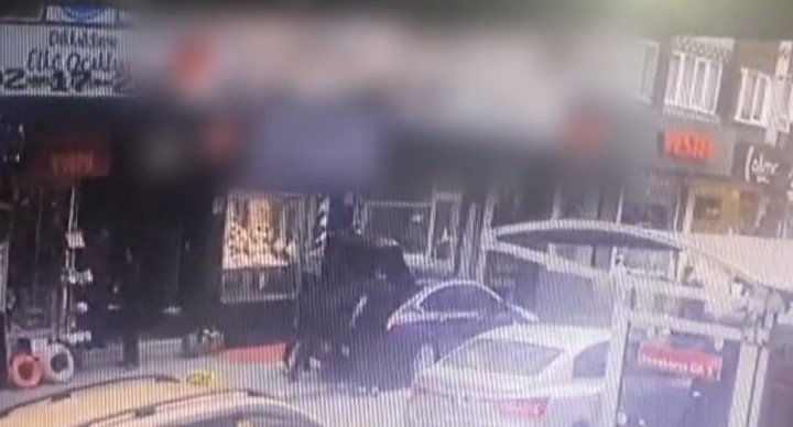 bursada soygun senaryosunu polis yutmadi20 milyonluk sahte gasp plani cokertildi 5 kisi tutuklandi 7 1ObgmUwP