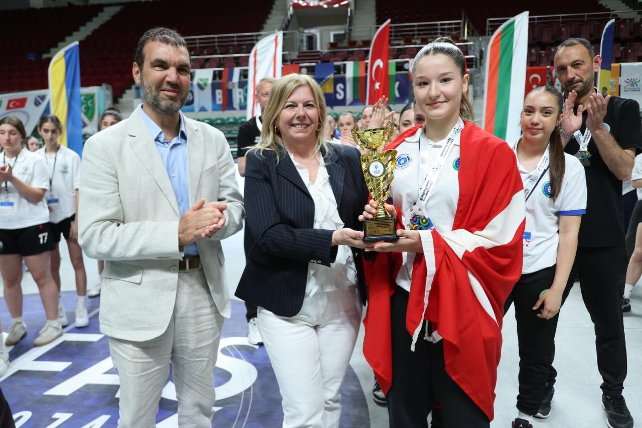 bursada spor senliklerinde kardeslik ruzgari 2 Xyuu8C8a