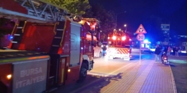bursada-sporcu-kamp-merkezinde-cikan-yangin-sonduruldu-rtzm4Bbf.jpg