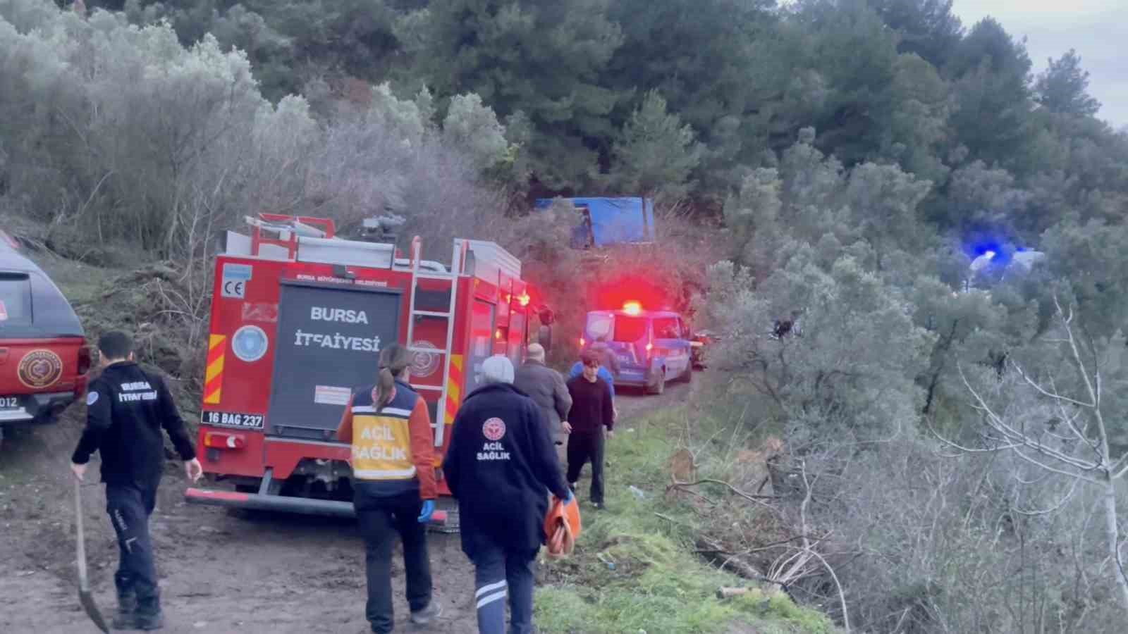 bursada su kuyusunu temizleyen baba ve oglu metan gazindan etkilendi 1 nKENHfQ3