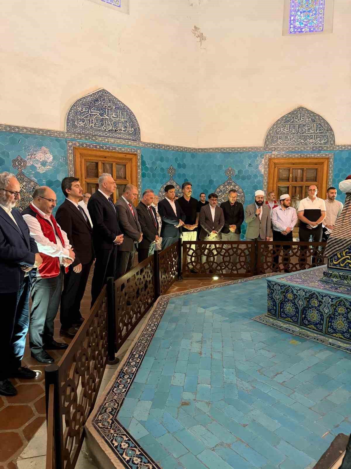 bursada sultan celebi mehmed han vefatinin 605 yilinda dualarla anildi 5 ml8pZ2ev