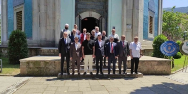 bursada-sultan-celebi-mehmed-han-vefatinin-605-yilinda-dualarla-anildi-BN8pRMxs.jpg