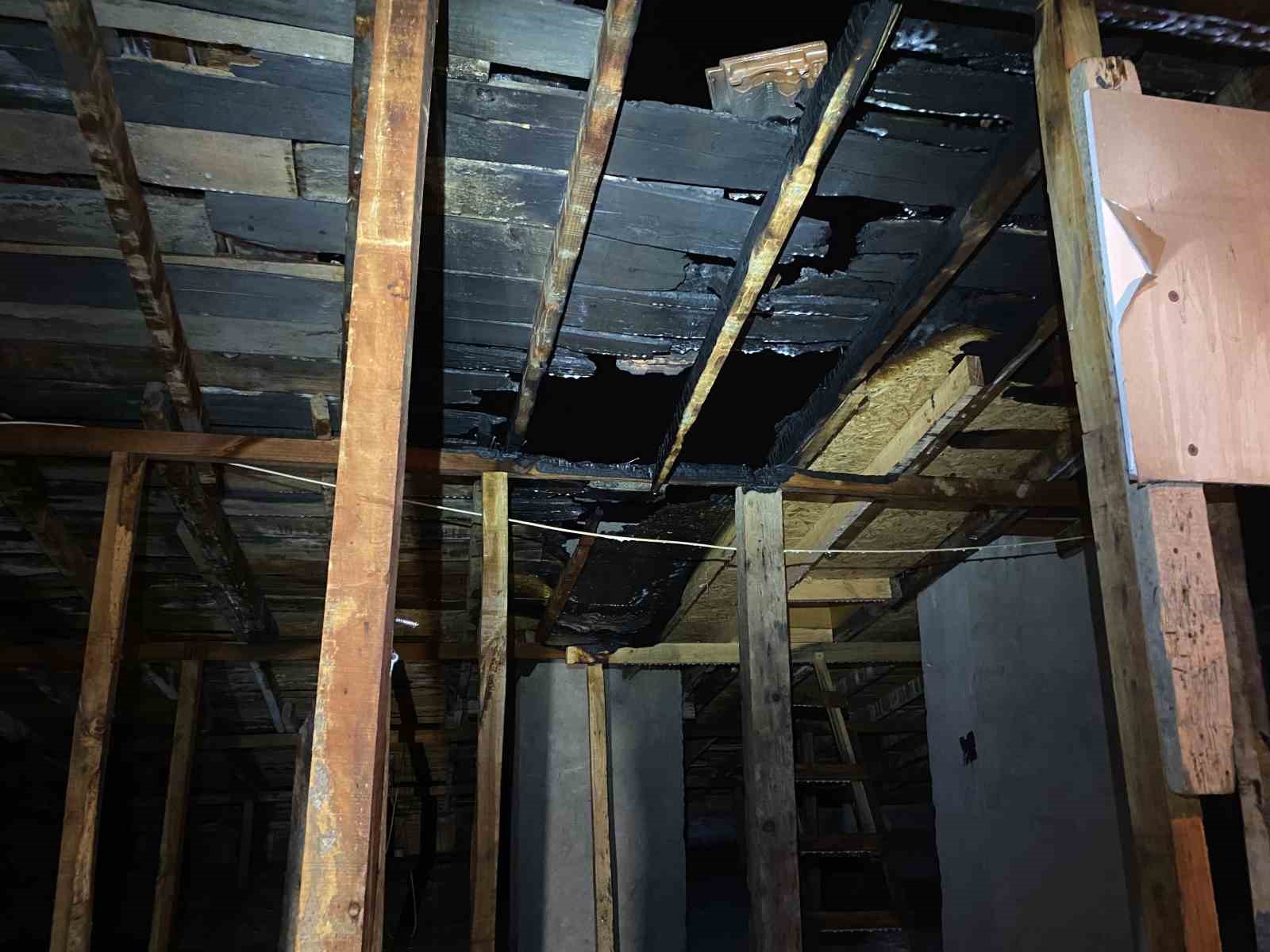 bursada supheli yangin kabusu buyuyor ayni apartmanda 6 yangin 4 JsuZiRaF