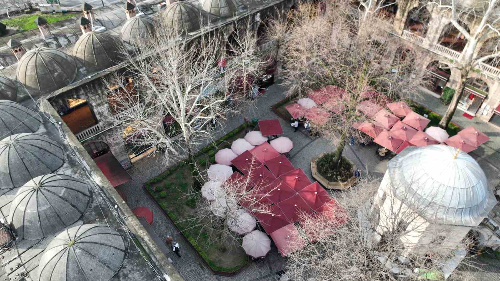 bursada tarihi hanlarda yeni donem avlular bosaltiliyor 2 MK8c9vvv