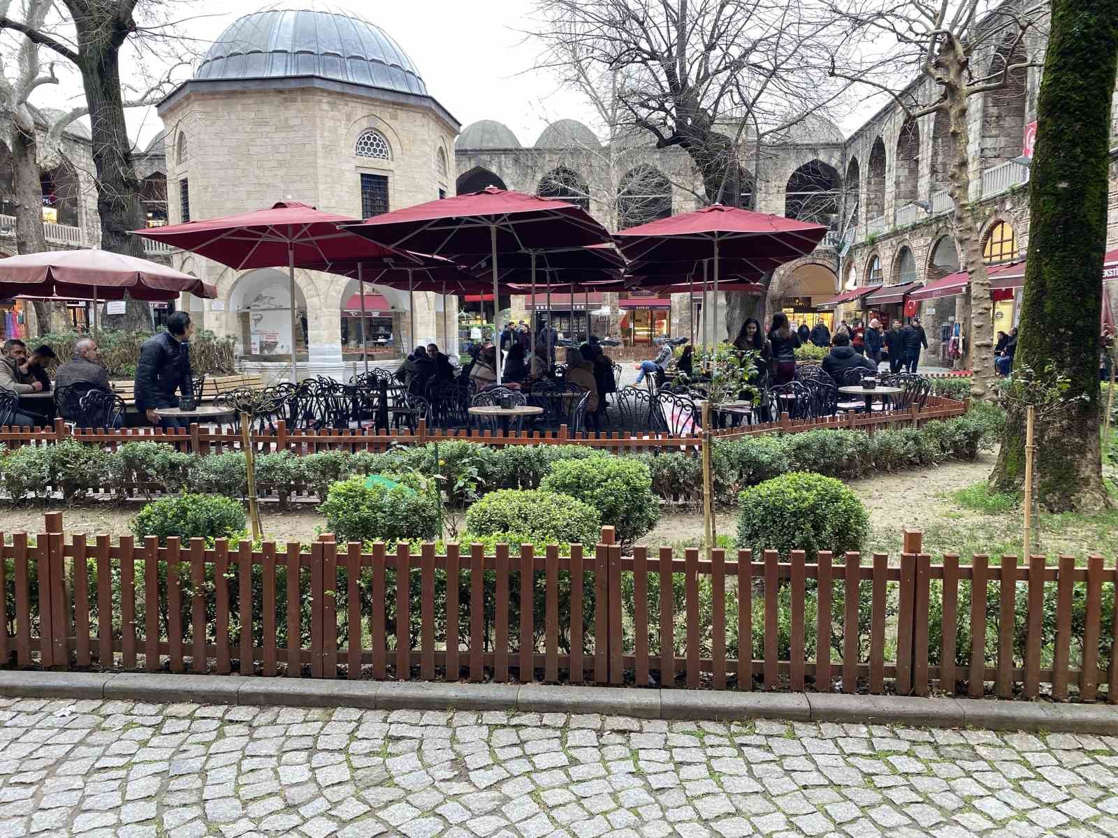 bursada tarihi hanlarda yeni donem avlular bosaltiliyor 6 YV4vChcH