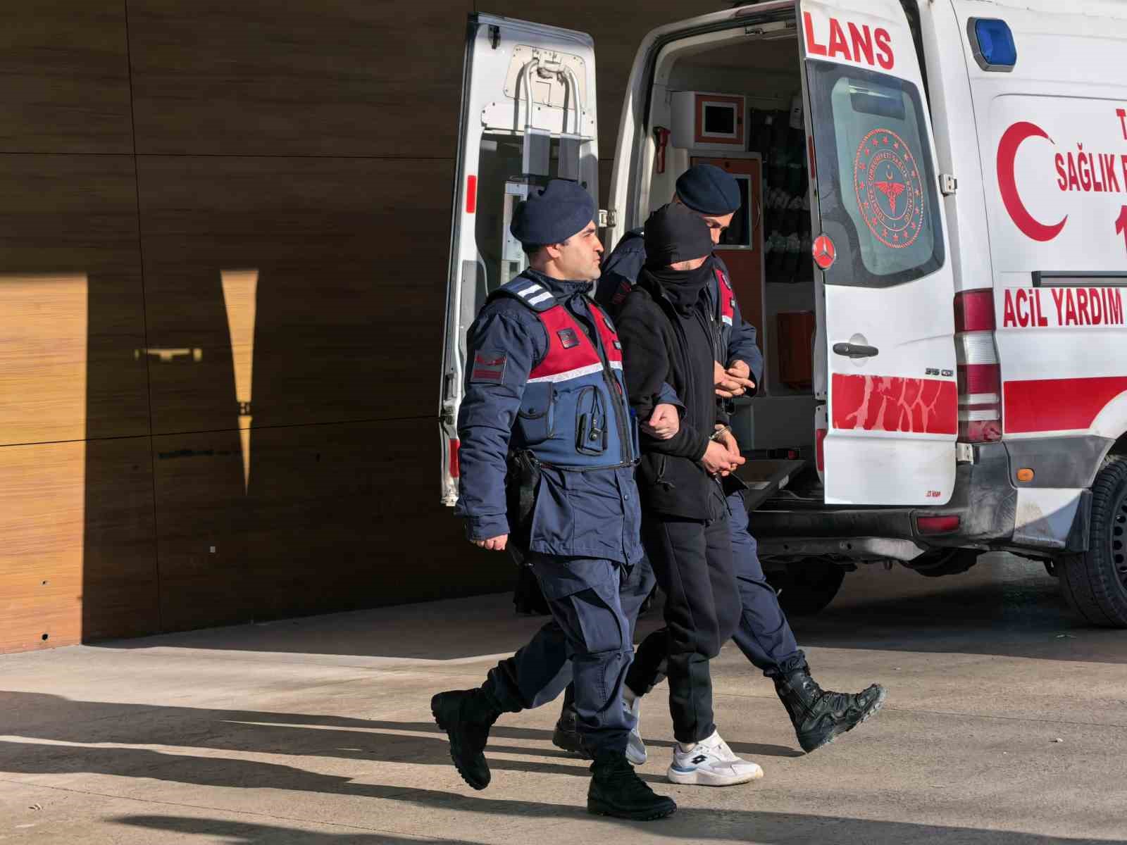 Bursa’da tekel bayine tüfekli saldırı: cezaevi firarisi 19 gün sonra tutuklandı 6 bursada tekel bayine tufekli saldiri cezaevi firarisi 19 gun sonra tutuklandi 2 GN7ulhOC