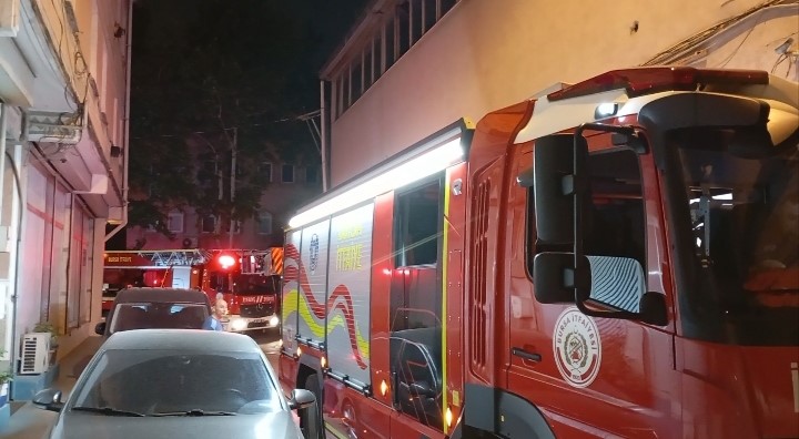 bursada tekstil atolyesinde korkutan yangin 3 1YjMTLhp