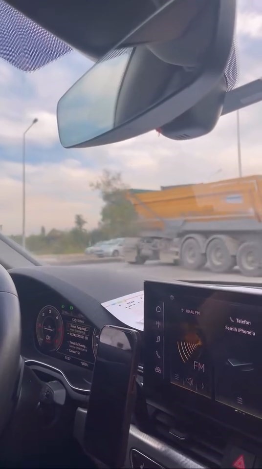 bursada ters seritten giren kamyon pes dedirtti 3