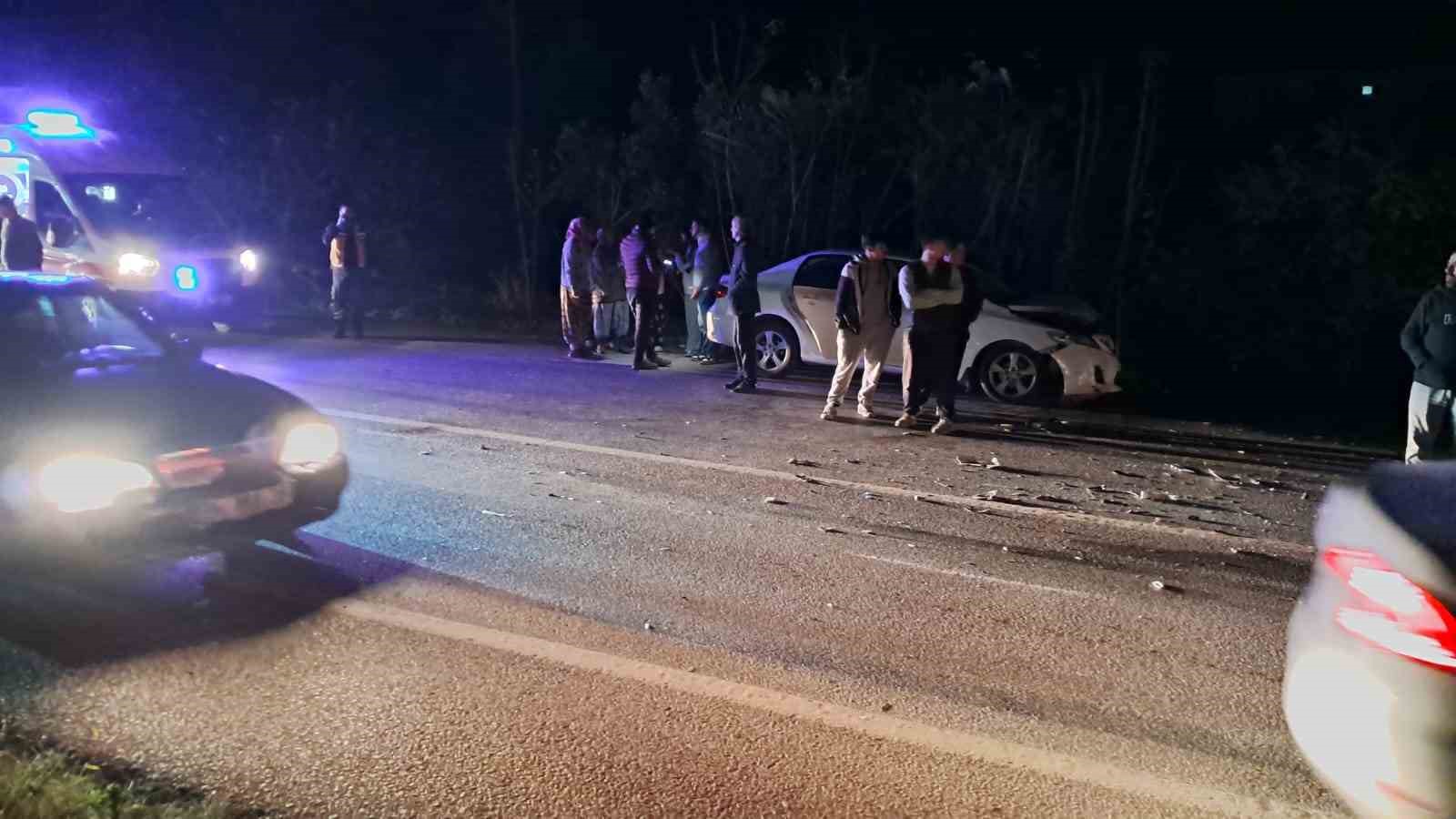bursada tir ile otomobil carpisti 1 yarali 0 tTEQKN7S