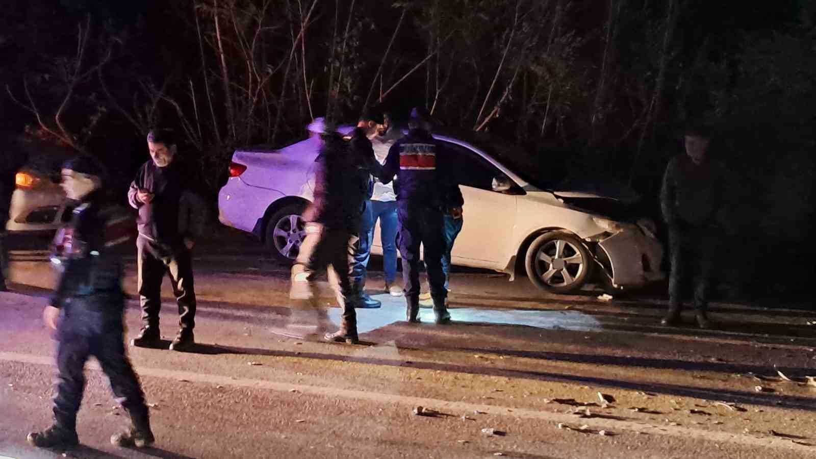 bursada tir ile otomobil carpisti 1 yarali 2 SI8As9dn