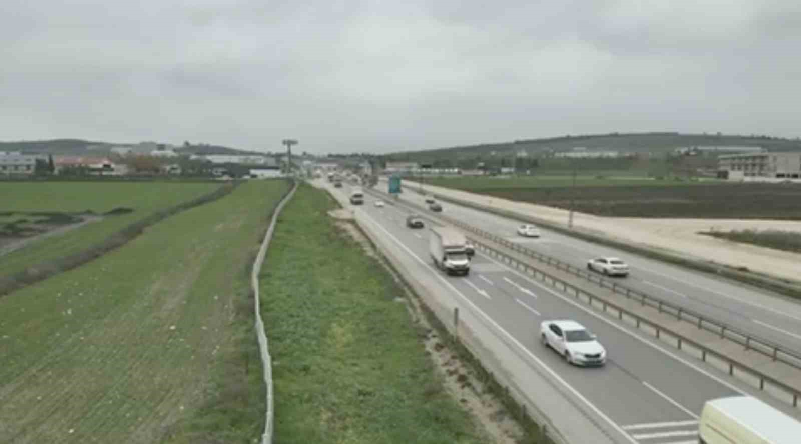 bursada trafik polisleri dron ile goruntuledi ihlalleri affetmedi 0 DvPGBgsP