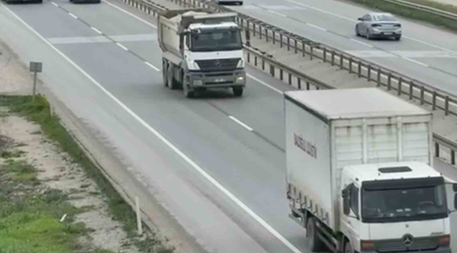 bursada trafik polisleri dron ile goruntuledi ihlalleri affetmedi 1 dhE4Lahz