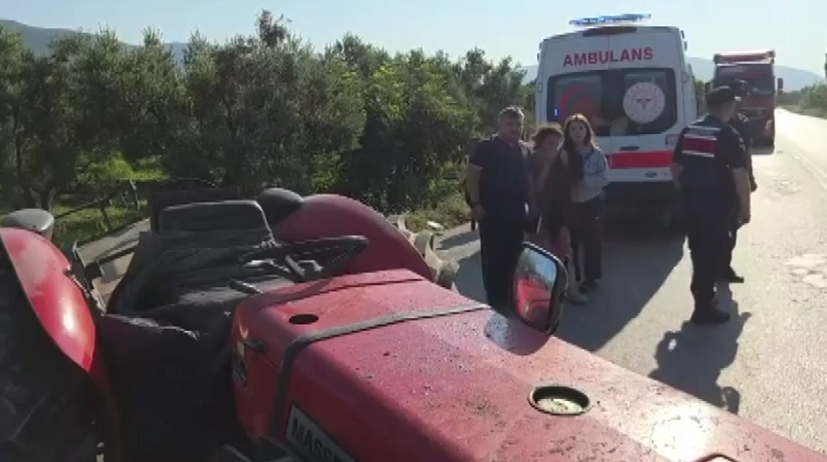 Bursa’da traktör kazası: 2 yaralı 4 bursada traktor kazasi 2 yarali 0 OLh11DGK