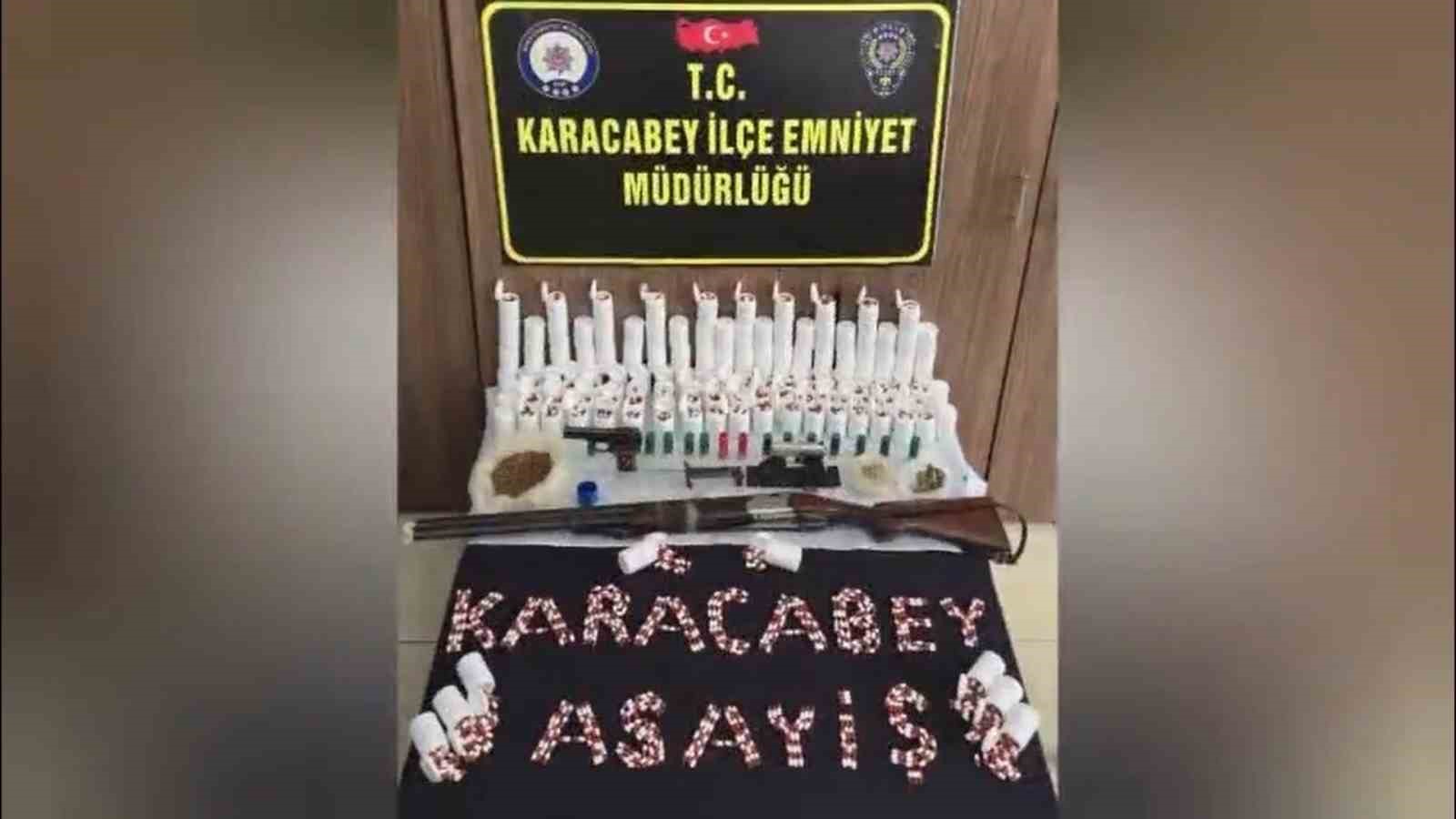 Bursa’da uyuşturucu tacirlerine nefes kesen operasyon: 3 şüpheli tutuklandı 4 bursada uyusturucu tacirlerine nefes kesen operasyon 3 supheli tutuklandi 0 L5J5Kj4l
