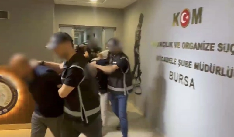 bursada-vatandasin-canini-bezdirmislerdisafak-operasyonu-ile-yakalandilar-D7J4MRhr.jpg