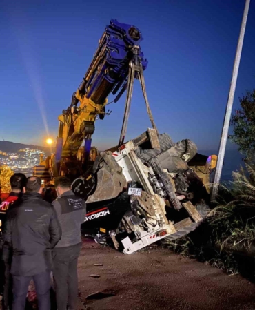 bursada-vincten-dusen-is-makinesi-panige-neden-oldu-A4s1WMvI.jpg