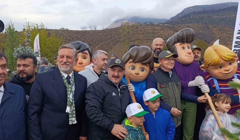 bursada-yanan-ormanlar-milli-agaclandirma-gununde-yeniden-yeseriyor-jjk1c6l2.jpg