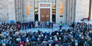 bursada-yeni-dosab-camii-acildi-wiDpwmsg.jpg