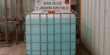 bursada-yer-altina-gizlenmis-kacak-alkol-fabrikasi-cokertildi-8vzjsjKu.jpg
