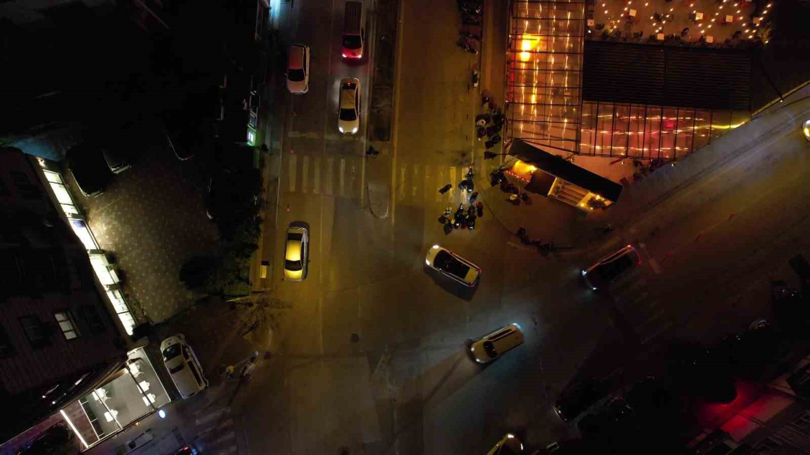 bursada yer degistiren piyasacilara polis baskini 1 AN8VKdXS