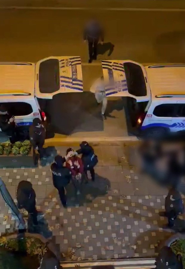 bursada zehir tacirlerine darbe yuklu miktarda uyusturucu ele gecirildi 2 7DUS92e6