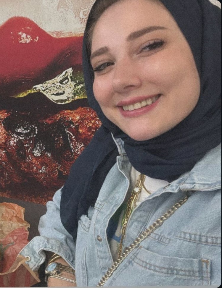 bursadaki silahli saldirida olen guzellik uzmani kadin topraga verildi 11 fjHDSsem