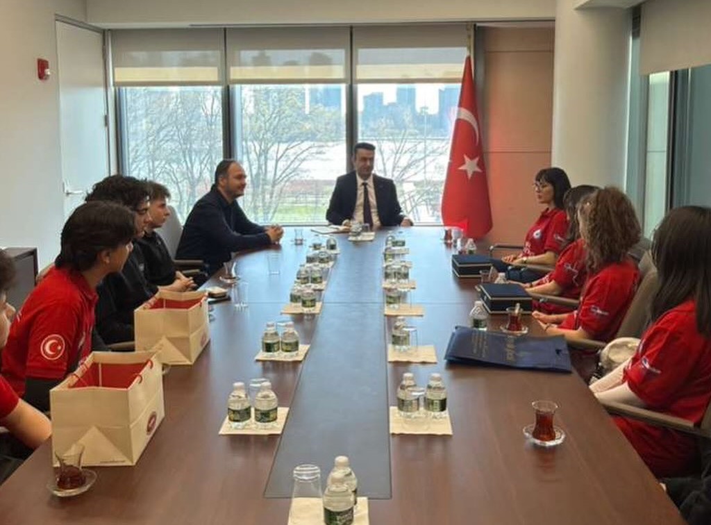 bursadan new yorka uzanan basari frcde buyuk gurur 1 tOuHg4hG
