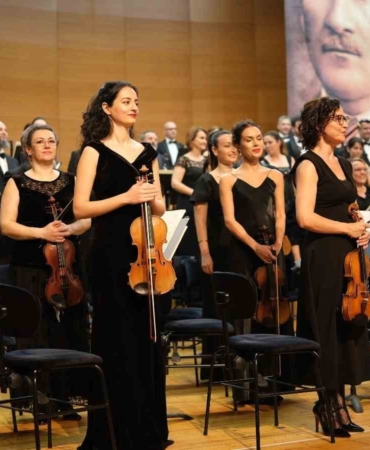 bursadan-senfonik-tinilar-100-bolume-ulasti-Happ6z88.jpg