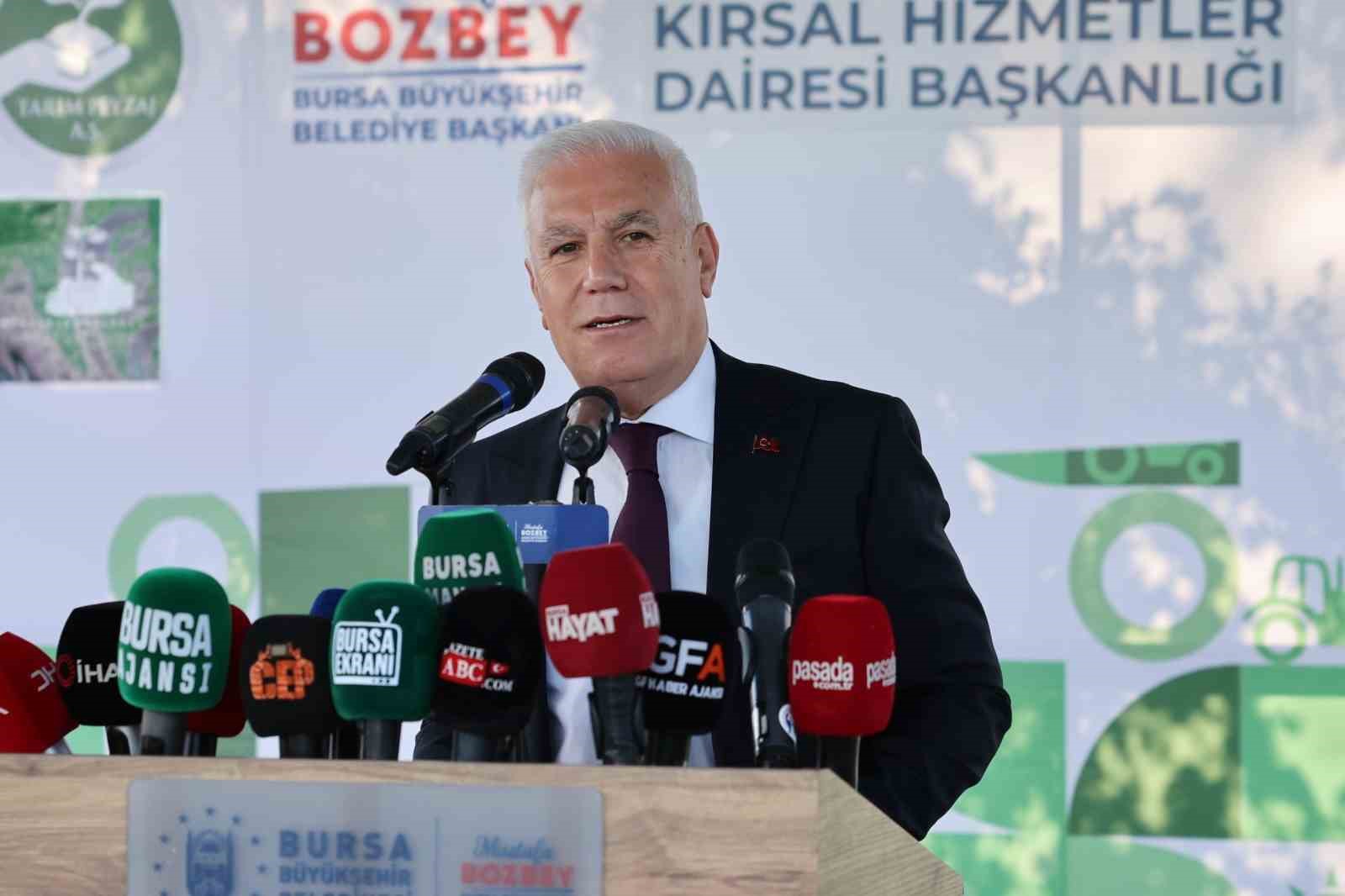 bursali ciftcinin yuzu guluyor 2 NpAhOz3Z
