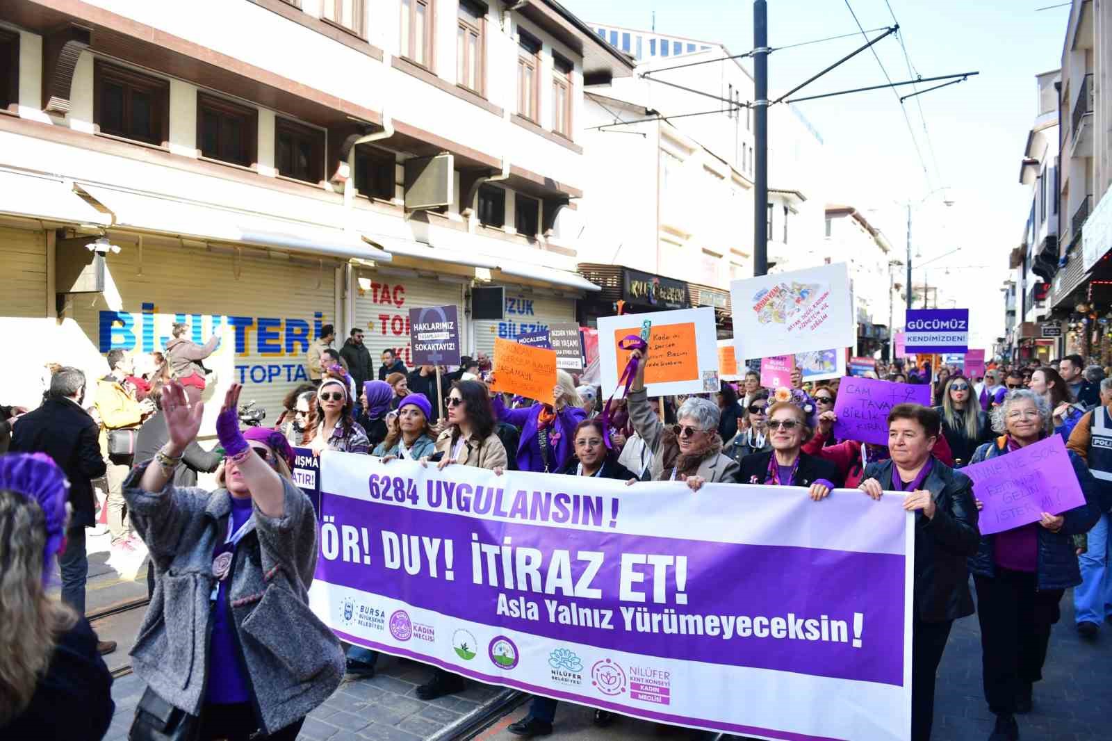 bursali kadinlardan ozgurluk ve esitlik yuruyusu 1 gjDpndsS