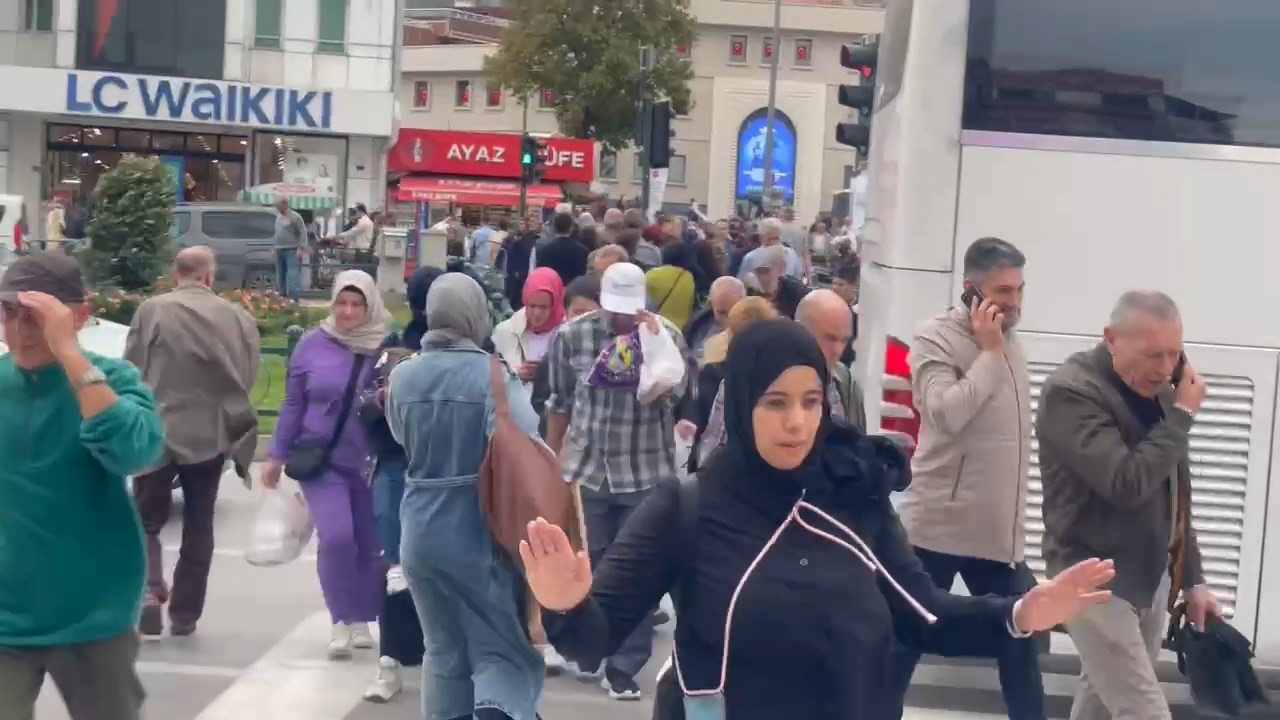 bursalilar ayakta durmakta zorlandi 0 AbQ4OeRY