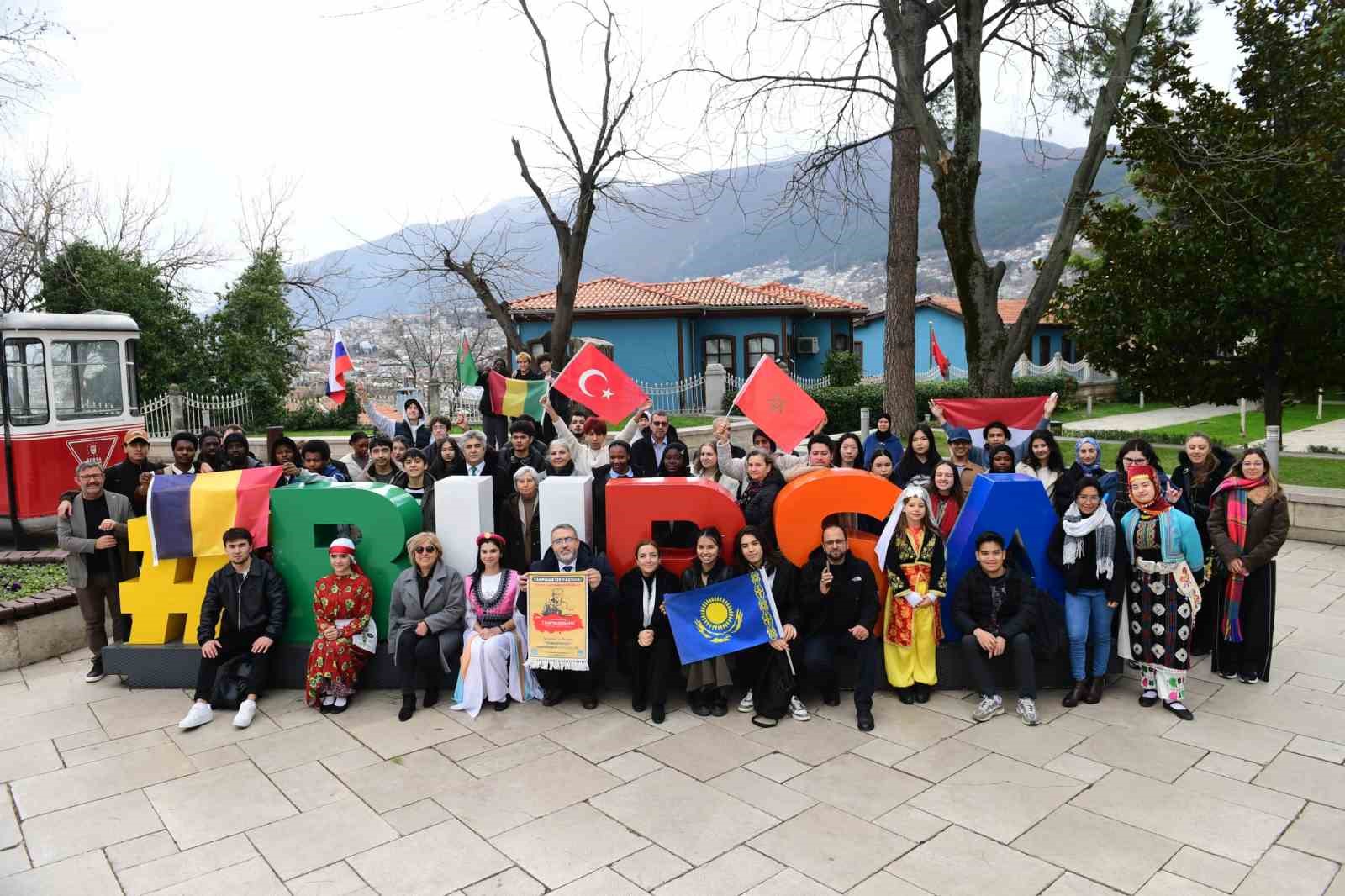 bursanin 700 yillik hafizasi tanpinarin izinde anlatildi 2 yuKU8W8q