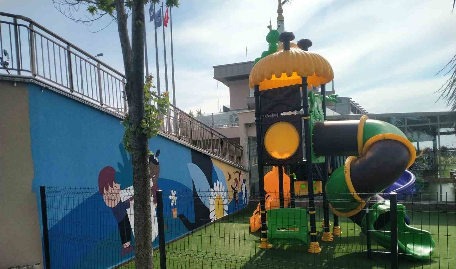 Bursa’nın duvarları sanatla hayat buluyor 5 bursanin duvarlari sanatla hayat buluyor 1 SUcbWlnE