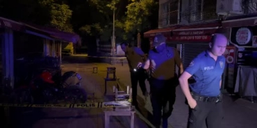 bursanin-en-islek-sokaginda-kursun-yagdirdilar-D6JmvBv3.jpg