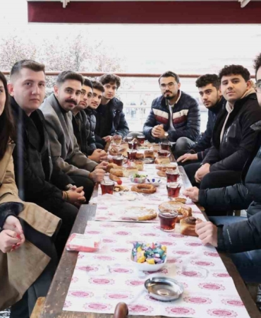 bursanin-enfes-lezzetleri-osmangazide-tanitildi-Gzv9HzAG.jpg