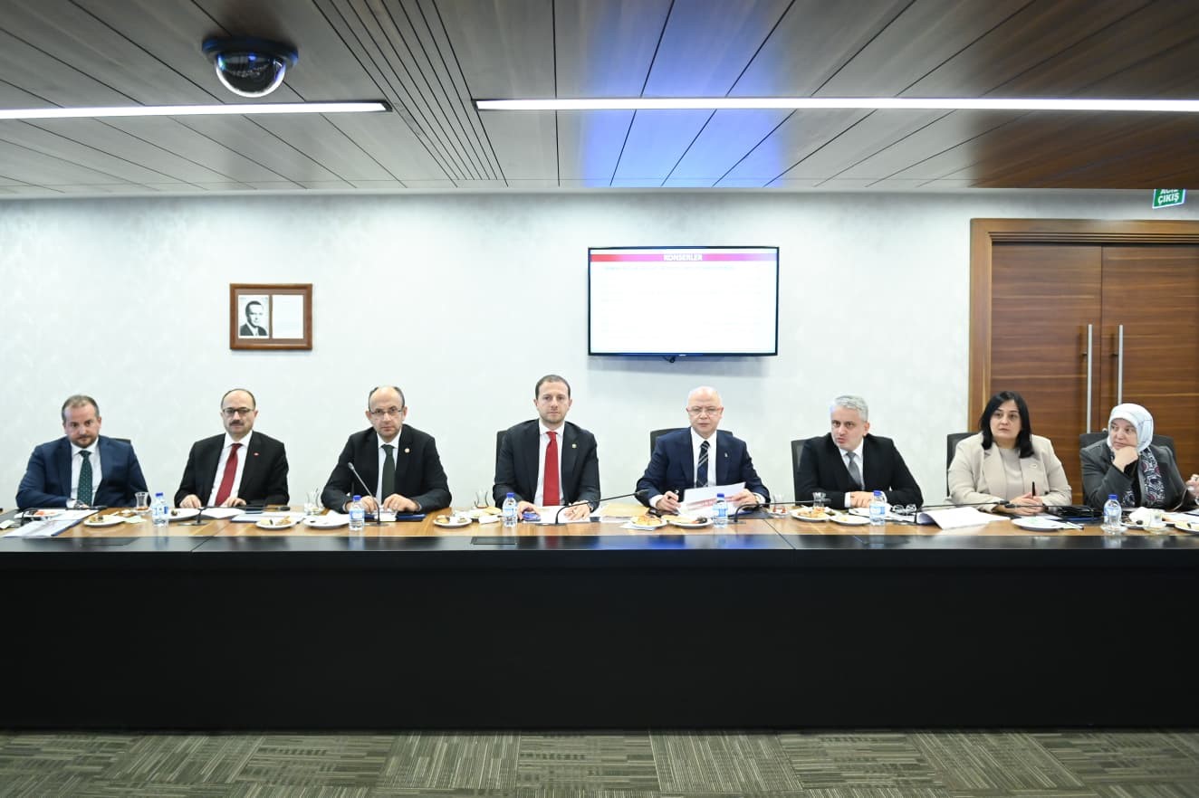 bursanin fethinin 700 yili icin ankaraya cikarma 1 cgBRU1Ar