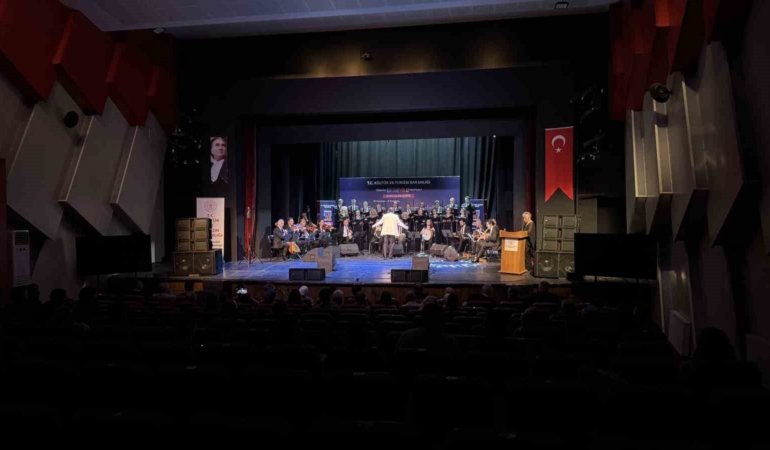 bursanin-fethinin-700-yilina-ozel-beste-yarismasinda-oduller-sahiplerini-buldu-OLMBAR4j.jpg