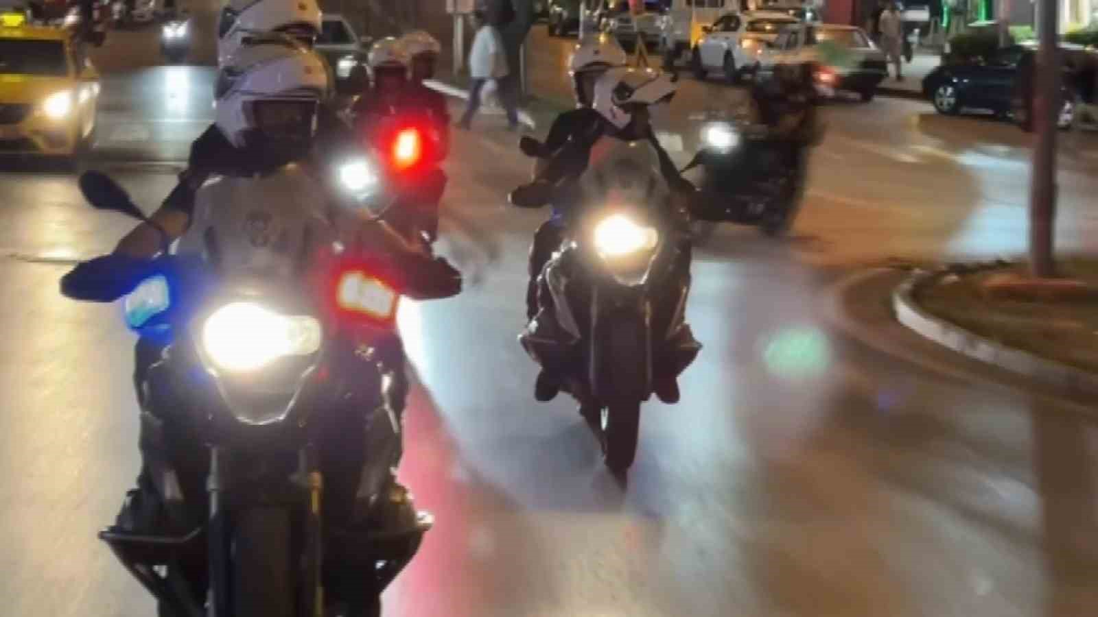 bursanin gozde mahallesinde cok sayida ekiple huzur denetimi 1 Lke8LX2U