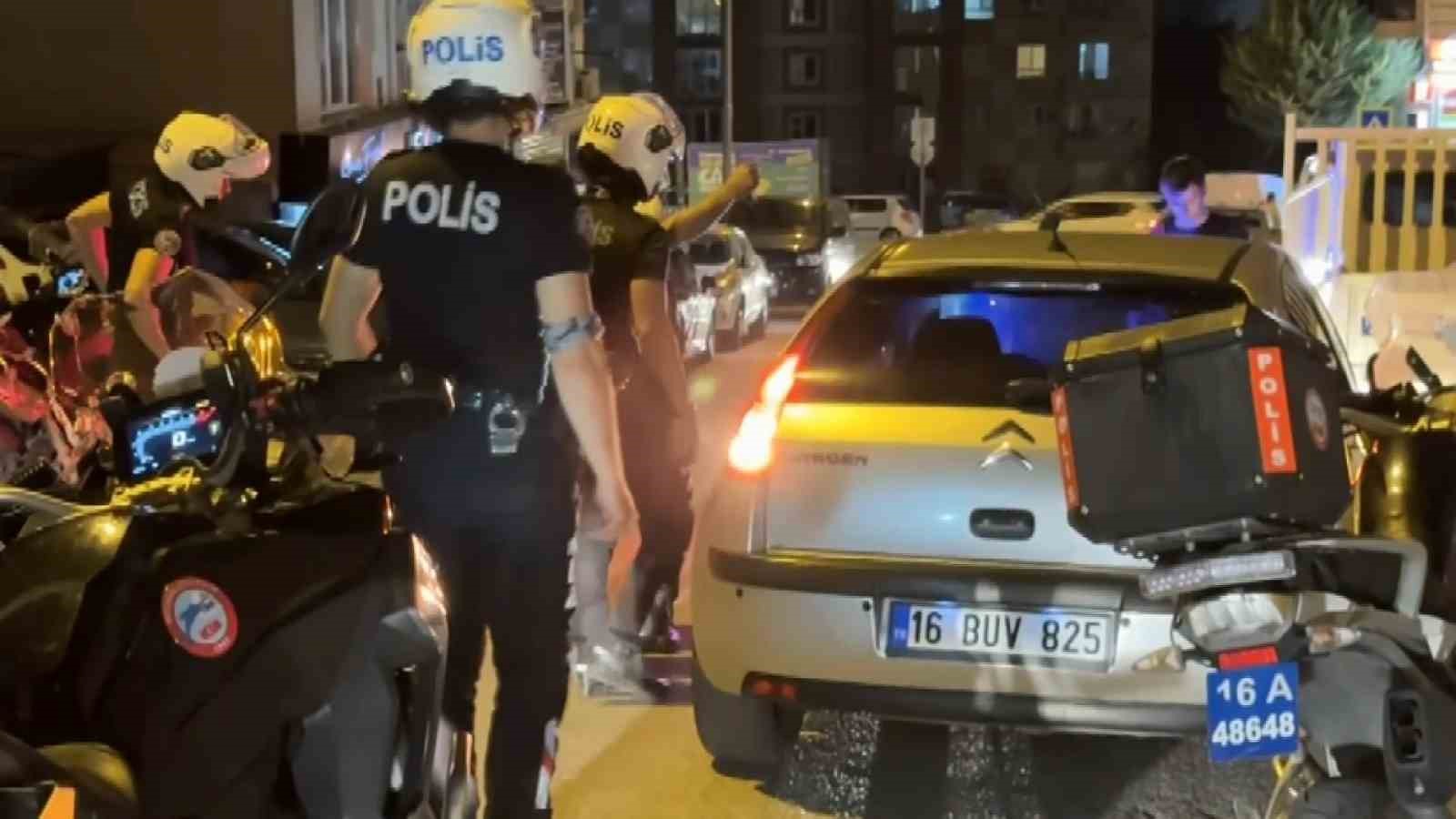 bursanin gozde mahallesinde cok sayida ekiple huzur denetimi 3 lLTE63AZ