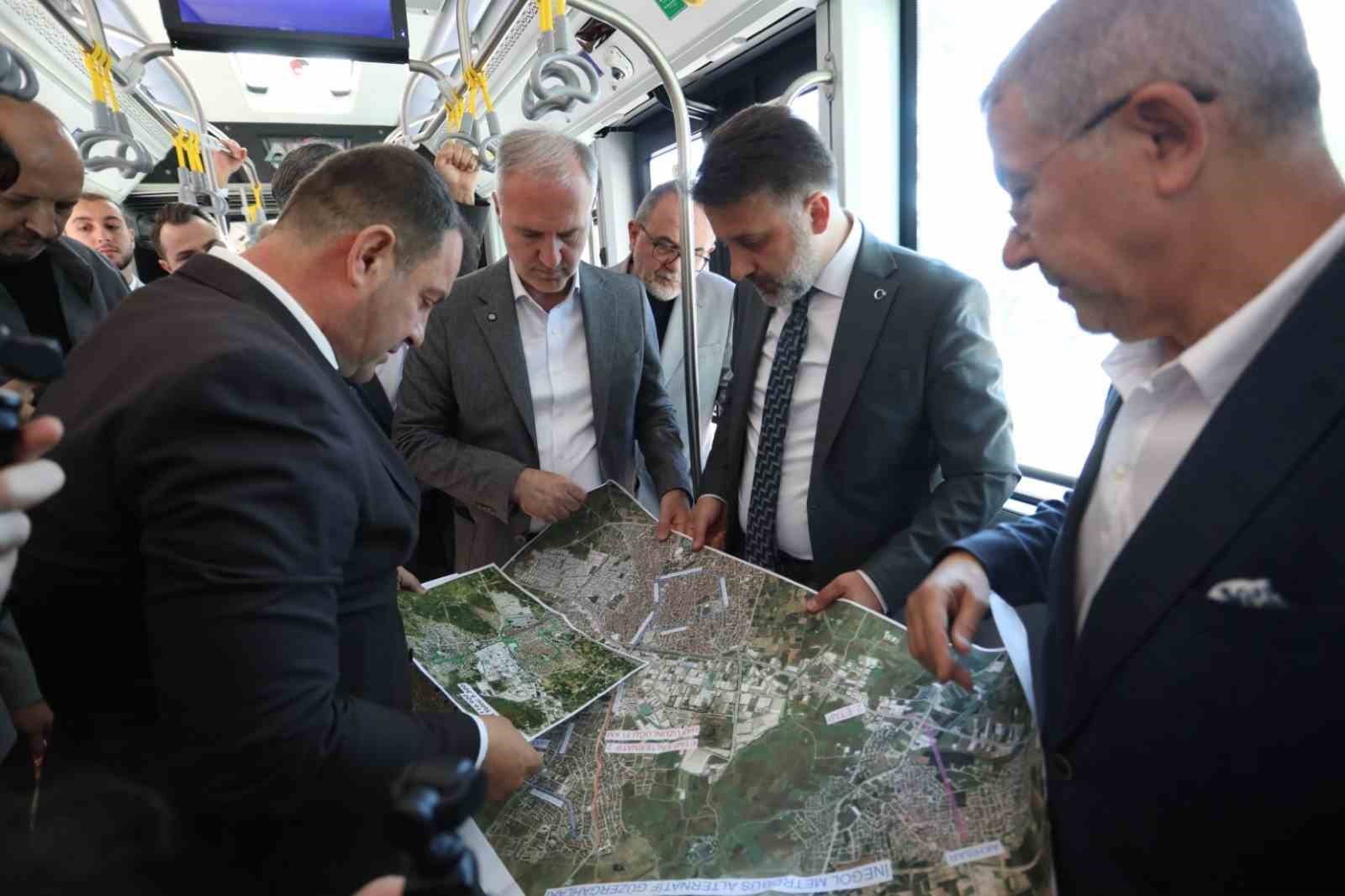 bursanin metrobusu ilk kez inegolde gorucuye cikti 0 Oi2z8vVf