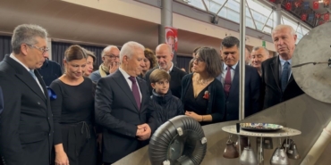 bursanin-tinisi-kulaklarin-pasini-sildi-8VFISlfd.jpg