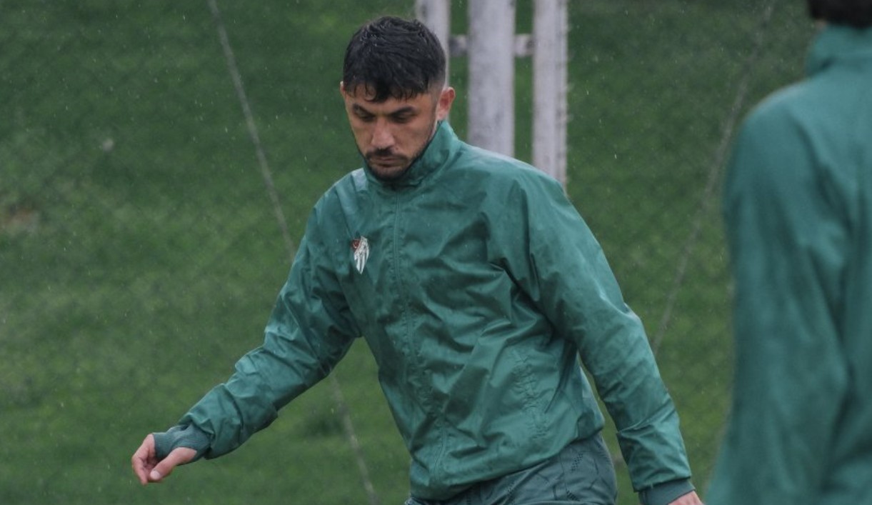bursaspor ankara demirspor macina hazirlaniyor 1 vlScNUJt