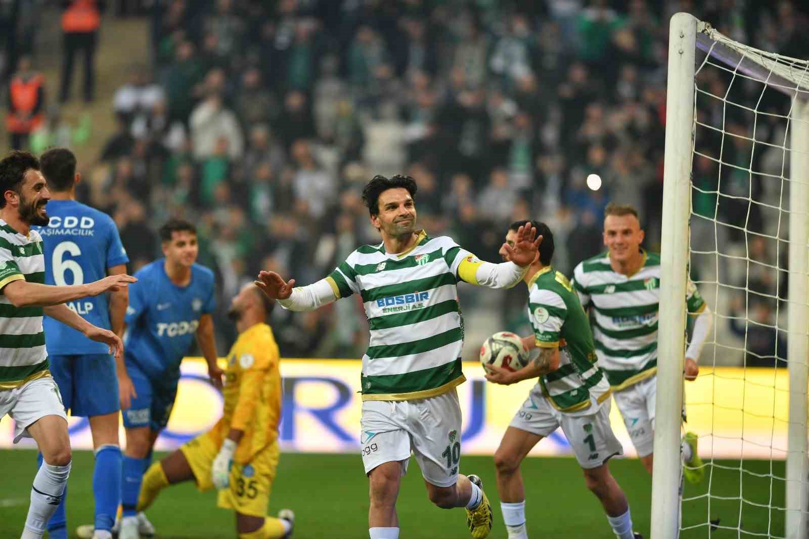 bursaspor ankara demirsporu 4 0 maglup etti 1 vAa4UyiO