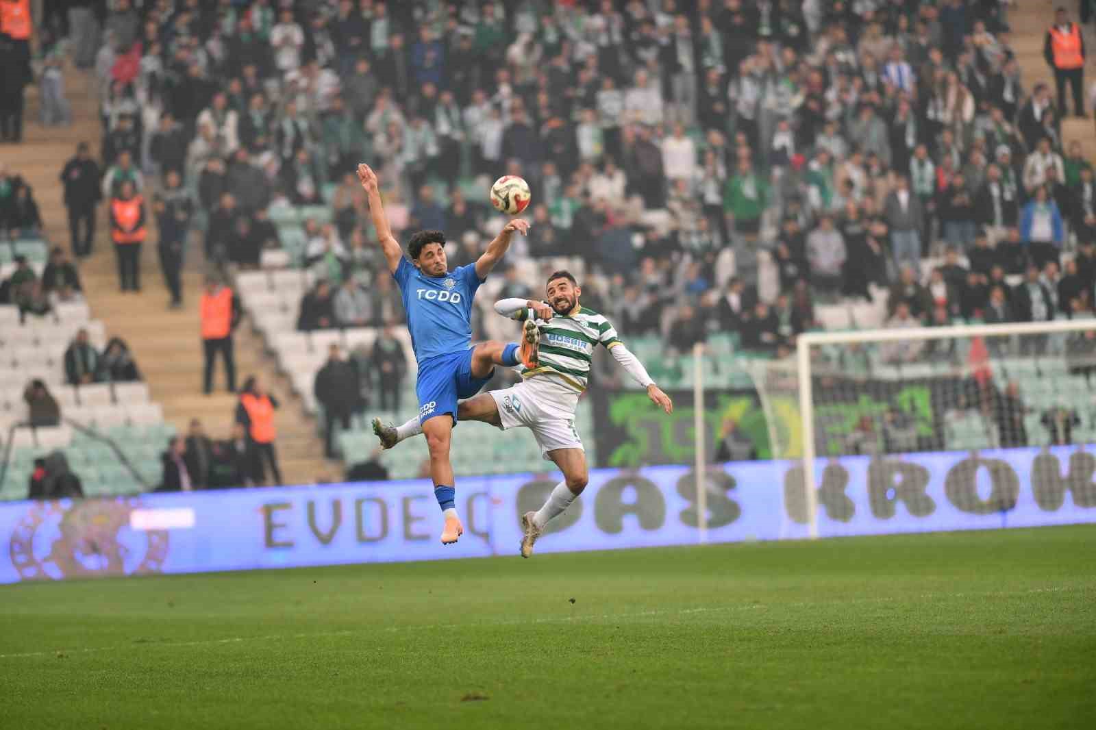bursaspor ankara demirsporu 4 0 maglup etti 5 r7DNP3YA