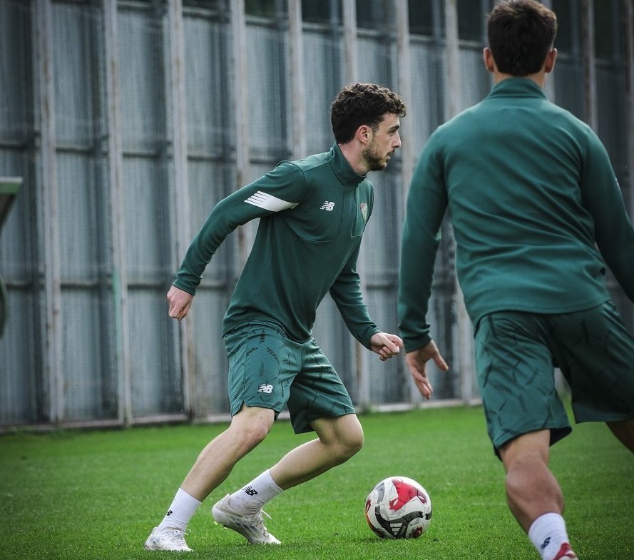 bursaspor antalyaspor hazirliklarini tamamladi 2 d6y25eJ4