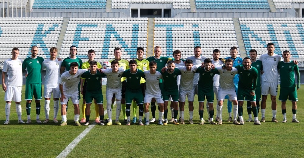 bursaspor hazirlik macinda nilufer fkyi 3 0la gecti 5 GstS398W