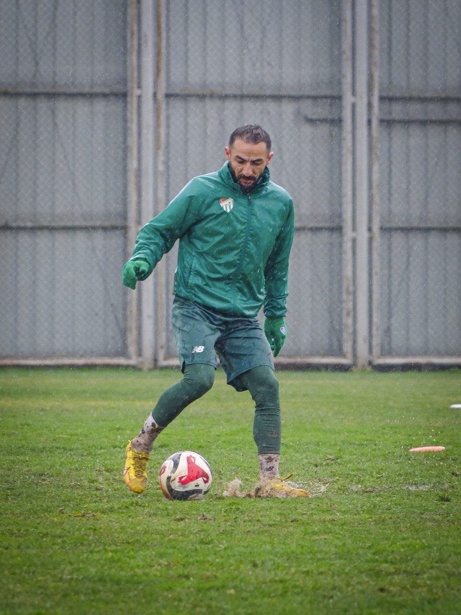 bursaspor isparta 32 spor maci hazirliklarina basladi 4 Vce8DaA7