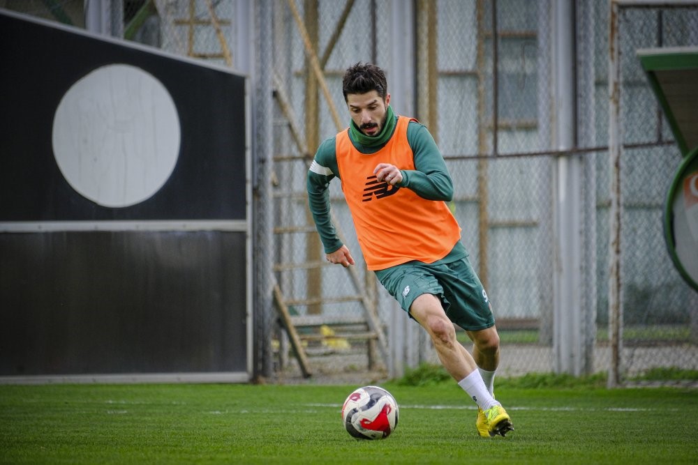 bursaspor isparta 32 spor mesaisini surdurdu 2 232auwub