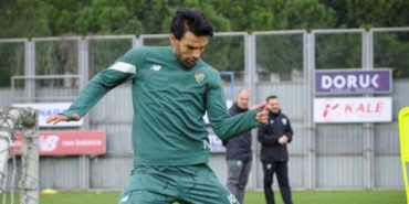 bursaspor-isparta-32-spor-mesaisini-surdurdu-y812nqBJ.jpg