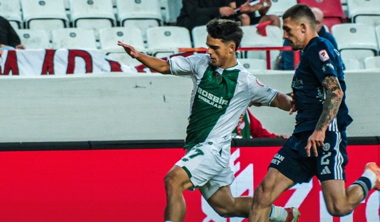 bursaspor-kupaya-antalyaspor-deplasmaninda-veda-etti-NjQMa36H.jpg